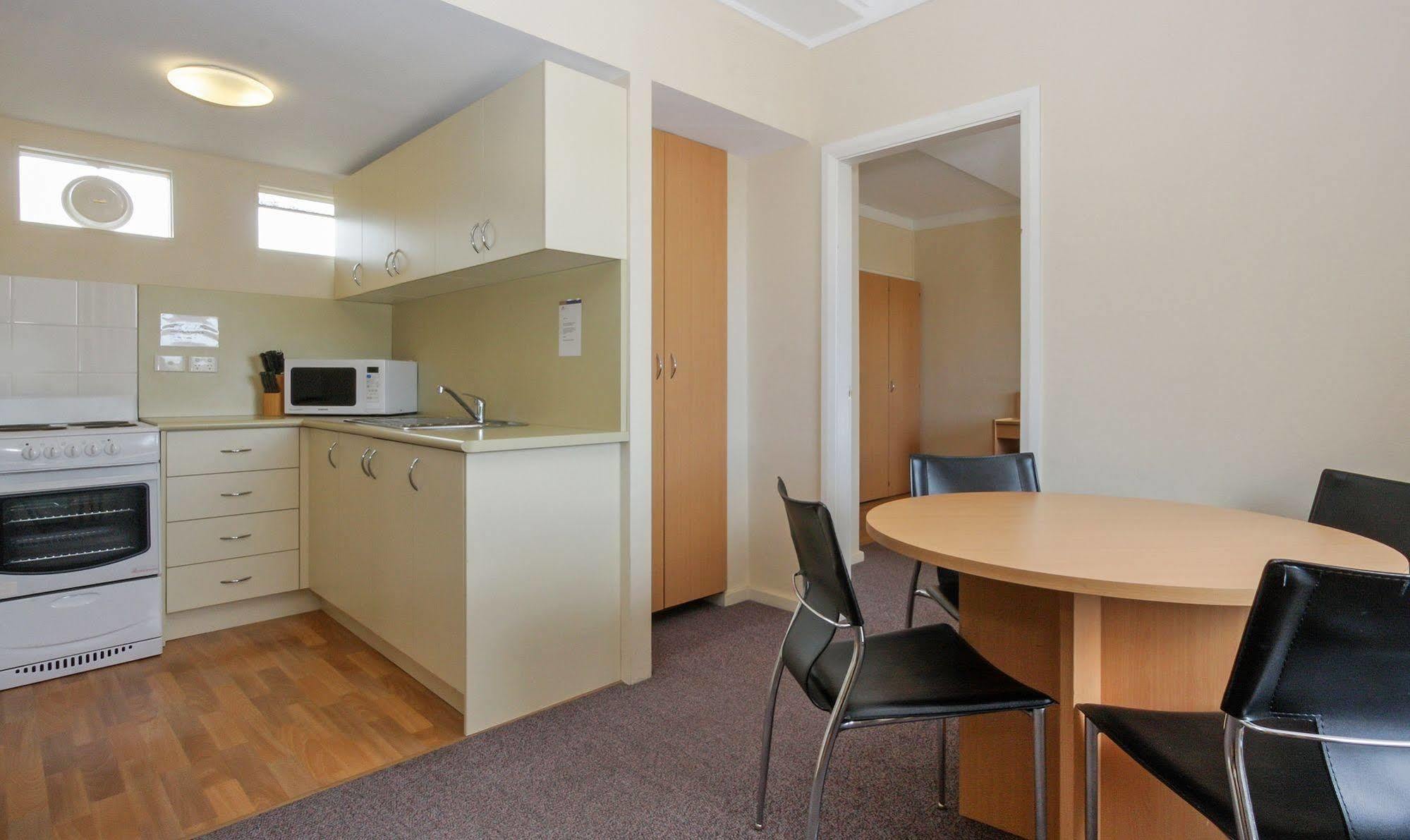 Redhill Cooma Motor Inn Kültér fotó